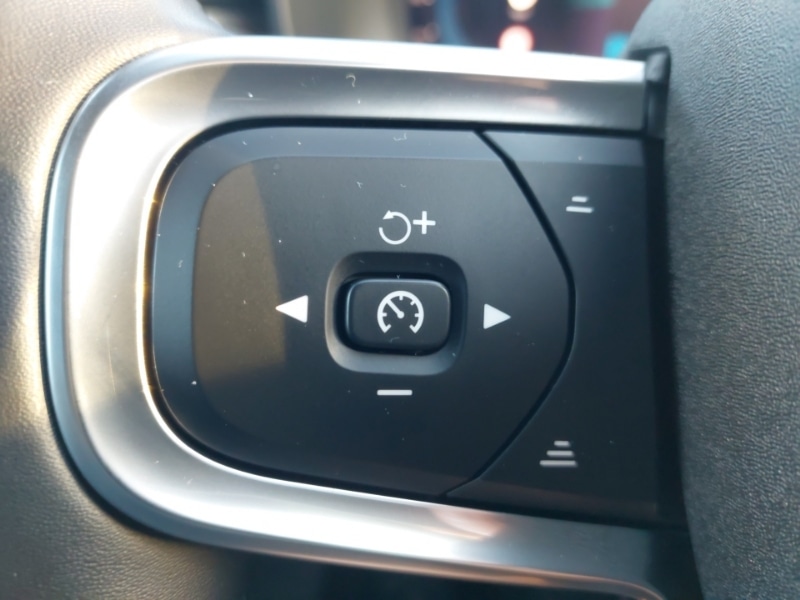 Used Volvo XC40 2024 for sale - 77194090: Photo 15