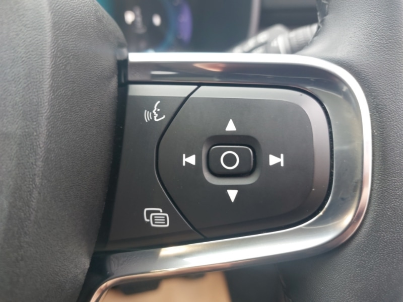 Used Volvo XC40 2023 for sale - 77596278: Photo 16