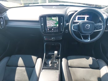 Used Volvo XC40 2024 for sale - 79164858: Photo