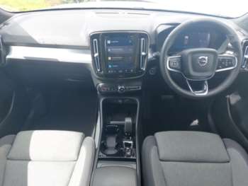 Used Volvo XC40 2023 for sale - 75309557: Photo