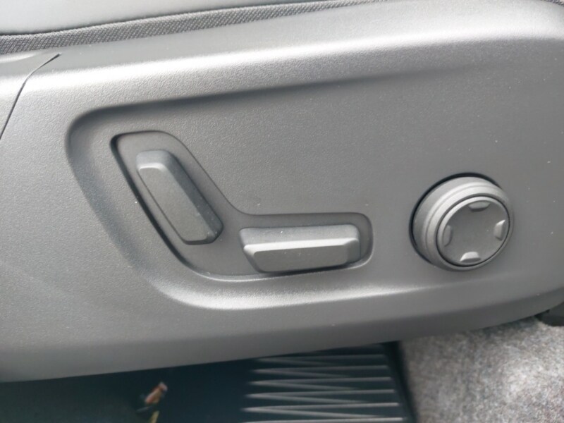 Used Volvo XC40 2025 for sale - 76975099: Photo 12