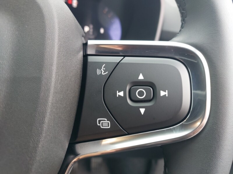 Used Volvo XC40 2025 for sale - 76975099: Photo 16