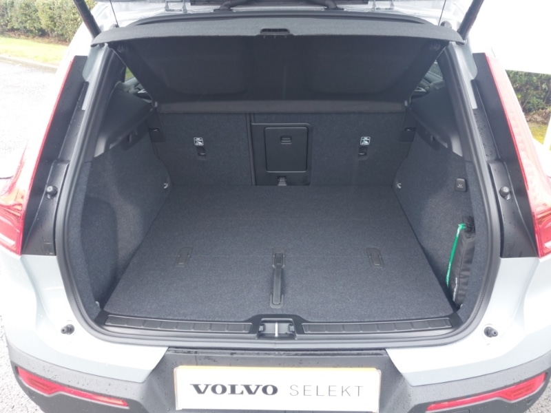 Used Volvo XC40 2025 for sale - 76967322: Photo 8