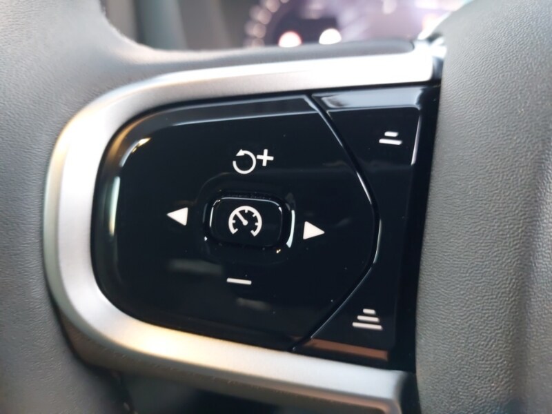 Used Volvo XC60 2025 for sale - 76644088: Photo 15