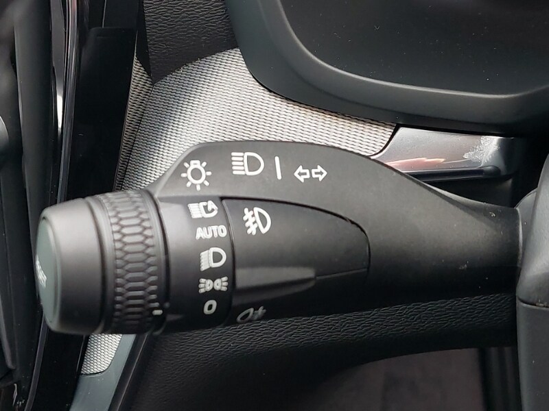 Used Volvo V60 2025 for sale - 77366335: Photo 18