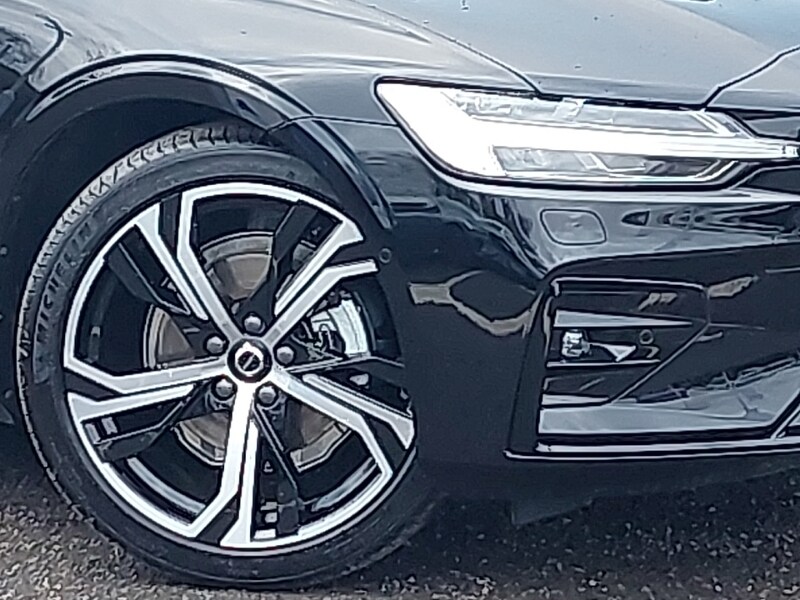 Used Volvo V60 2025 for sale - 77366335: Photo 9