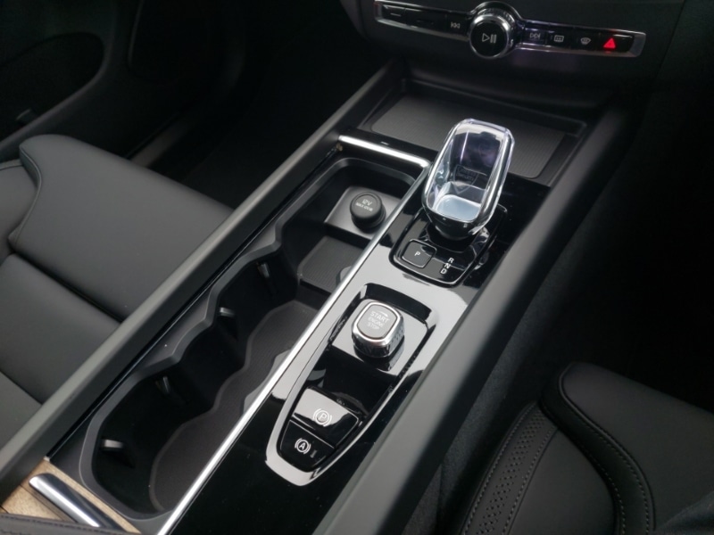 Used Volvo XC60 2025 for sale - 77299625: Photo 14