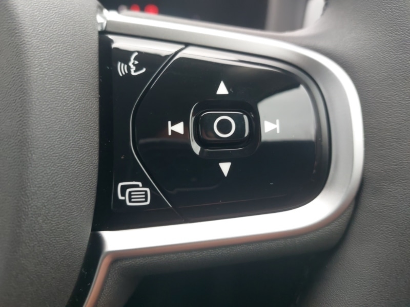 Used Volvo XC60 2025 for sale - 77299625: Photo 16