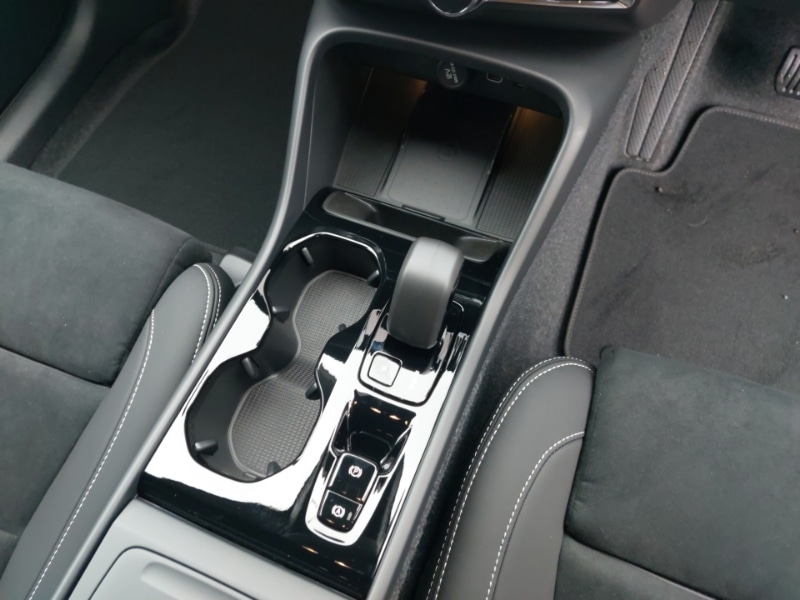 Used Volvo XC40 2025 for sale - 76150572: Photo 13