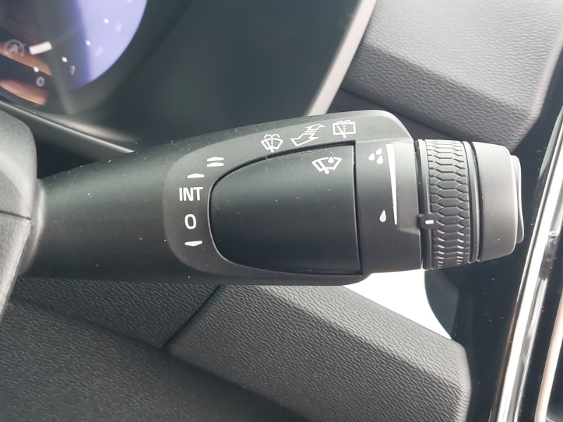 Used Volvo XC40 2025 for sale - 76150572: Photo 18