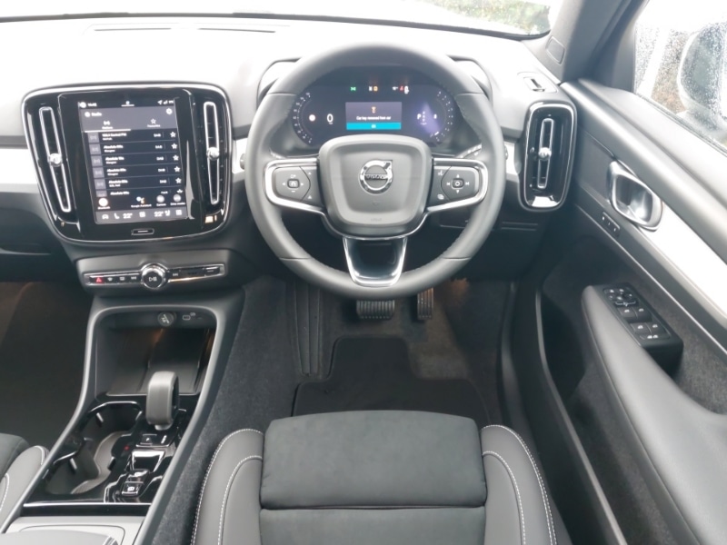 Used Volvo XC40 2025 for sale - 76150572: Photo 7