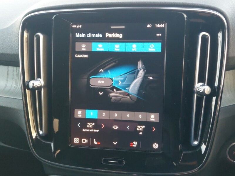 Used Volvo XC40 2023 for sale - 77823072: Photo 19