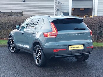 Used Volvo XC40 2023 for sale - 77823072: Photo