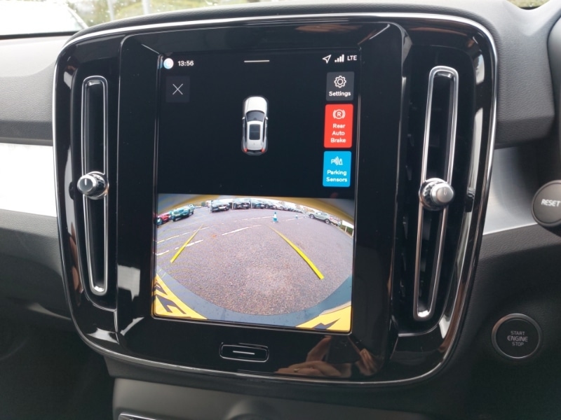 Used Volvo XC40 2025 for sale - 76721371: Photo 11