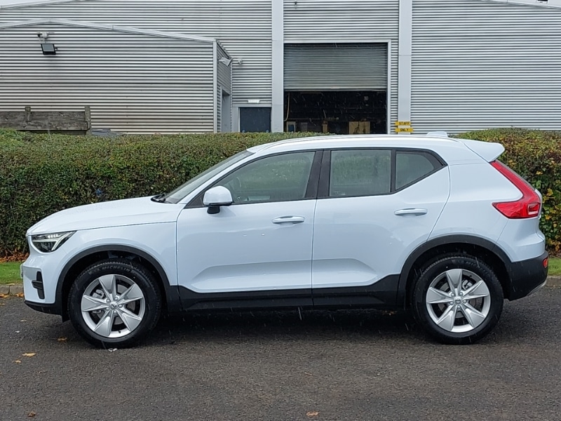 Used Volvo XC40 2025 for sale - 76721371: Photo 4