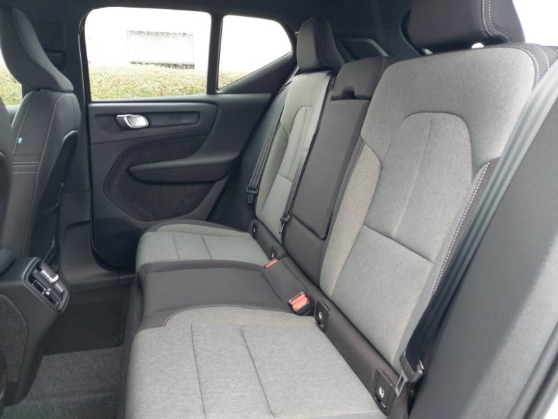 Used Volvo XC40 2025 for sale - 76721371: Photo 6