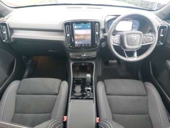 Used Volvo XC40 2025 for sale - 75125470: Photo