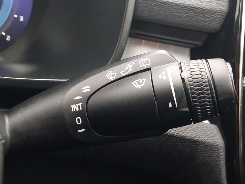 Used Volvo XC40 2023 for sale - 76478943: Photo 19