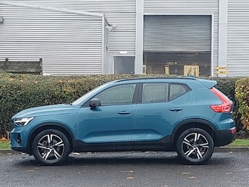 Used Volvo XC40 2023 for sale - 76478943: Photo