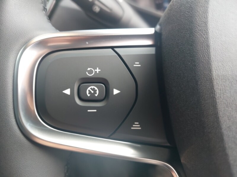 Used Volvo XC40 2025 for sale - 77503458: Photo 14