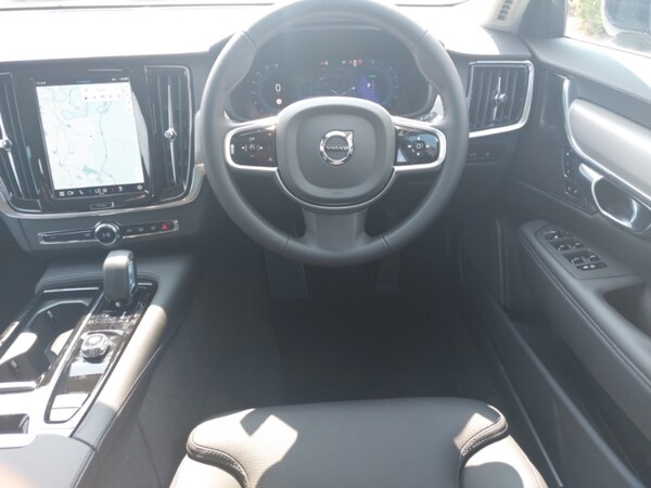 Used Volvo V90 2025 for sale - 74933814: Photo 7