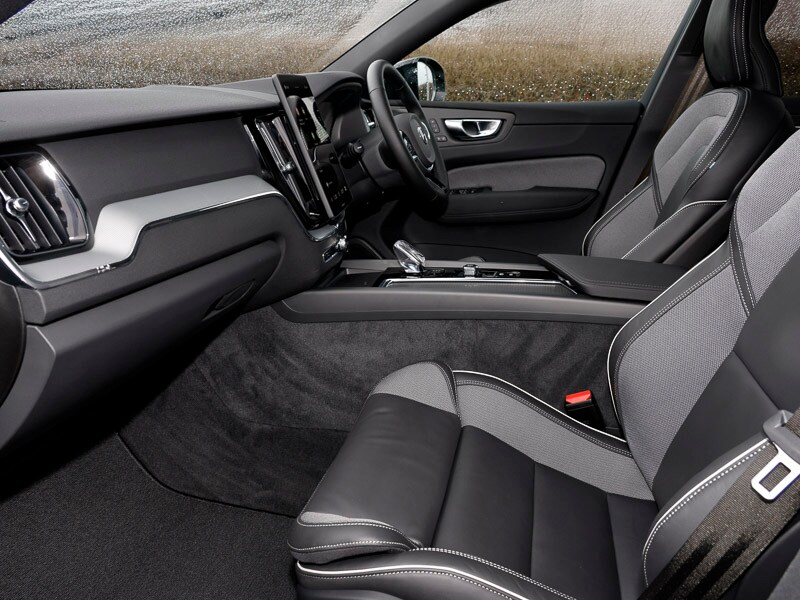 Used Volvo XC60 2025 for sale - 77767480: Photo 5