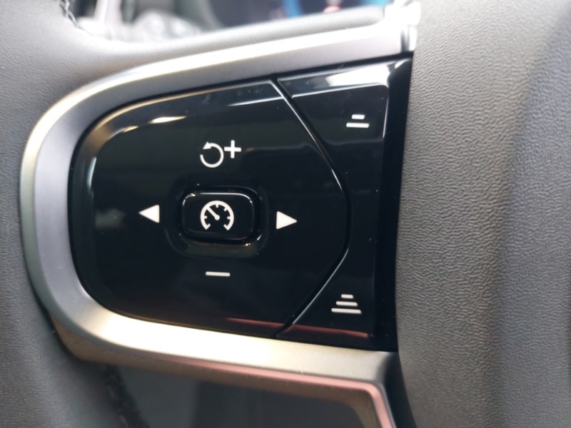 Used Volvo V60 2025 for sale - 77338561: Photo 16