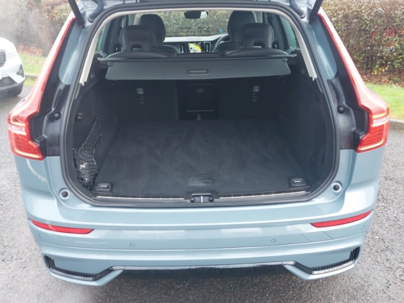 Used Volvo XC60 2023 for sale - 76763982: Photo 8