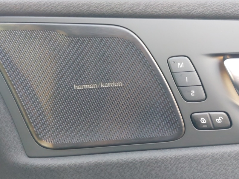 Used Volvo XC60 2025 for sale - 76644087: Photo 19