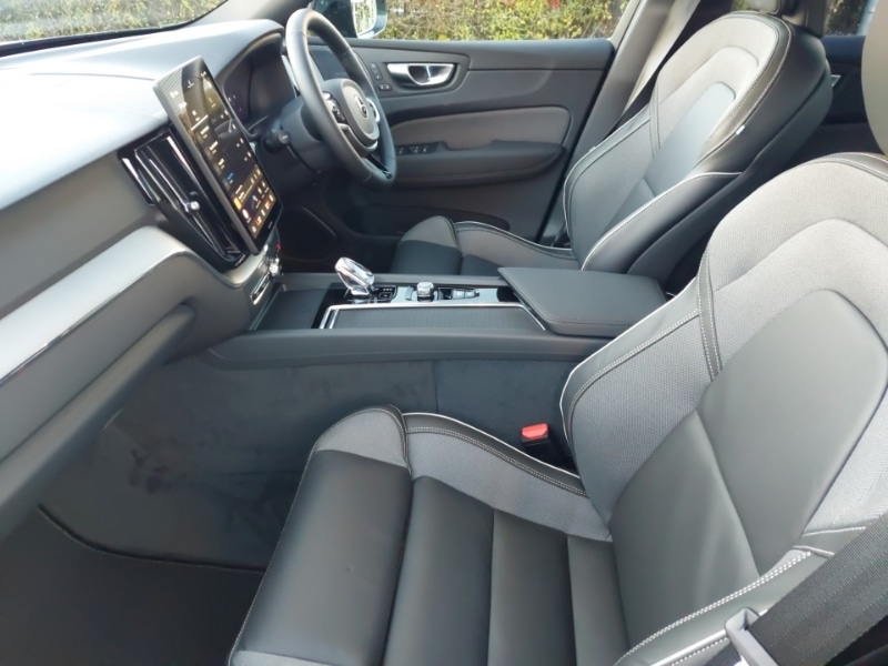 Used Volvo XC60 2025 for sale - 76644087: Photo 5