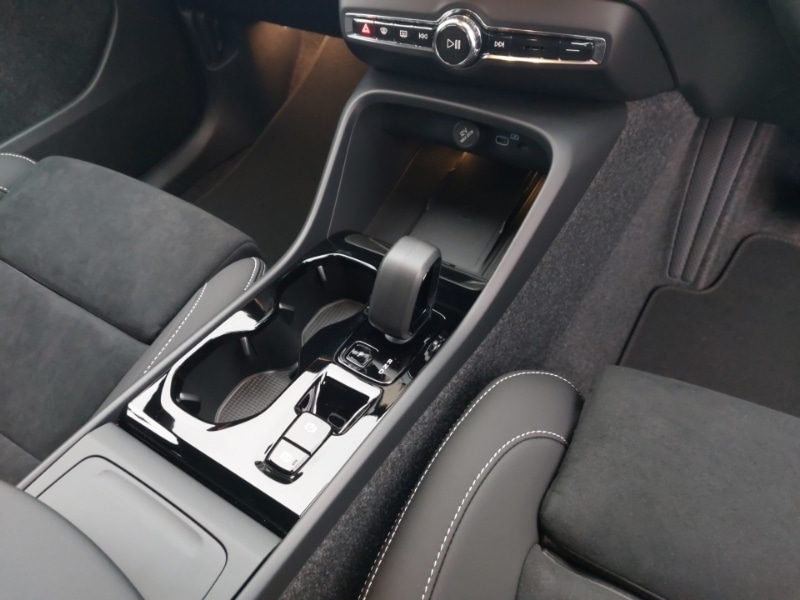 Used Volvo XC40 2025 for sale - 77141422: Photo 19