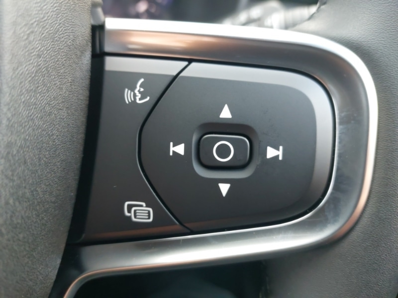 Used Volvo XC40 2025 for sale - 77126702: Photo 14