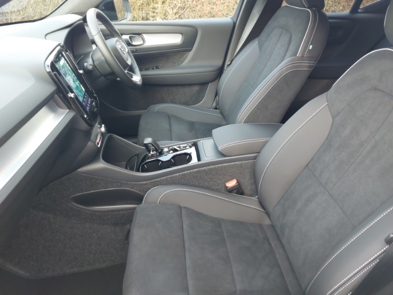 Used Volvo XC40 2025 for sale - 77126702: Photo 5