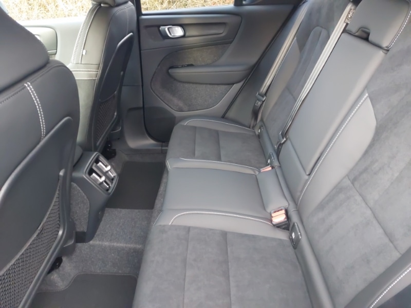 Used Volvo XC40 2025 for sale - 77126702: Photo 6