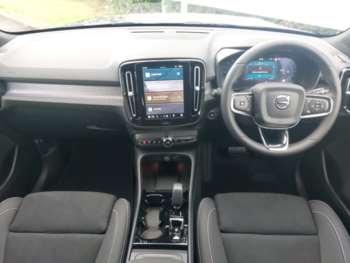 Used Volvo XC40 2025 for sale - 75125315: Photo