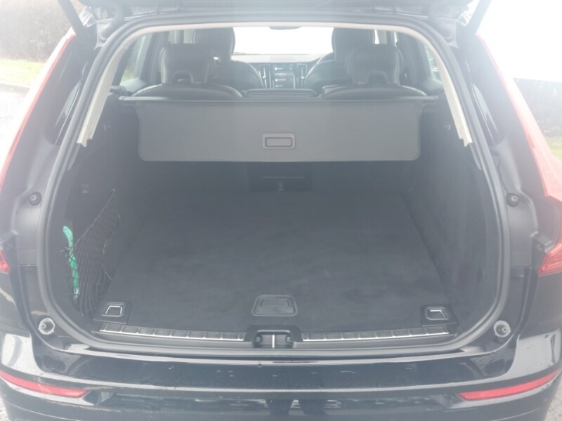 Used Volvo XC60 2022 for sale - 77721911: Photo 8