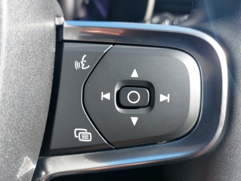 Used Volvo XC40 2024 for sale - 76613882: Photo 14