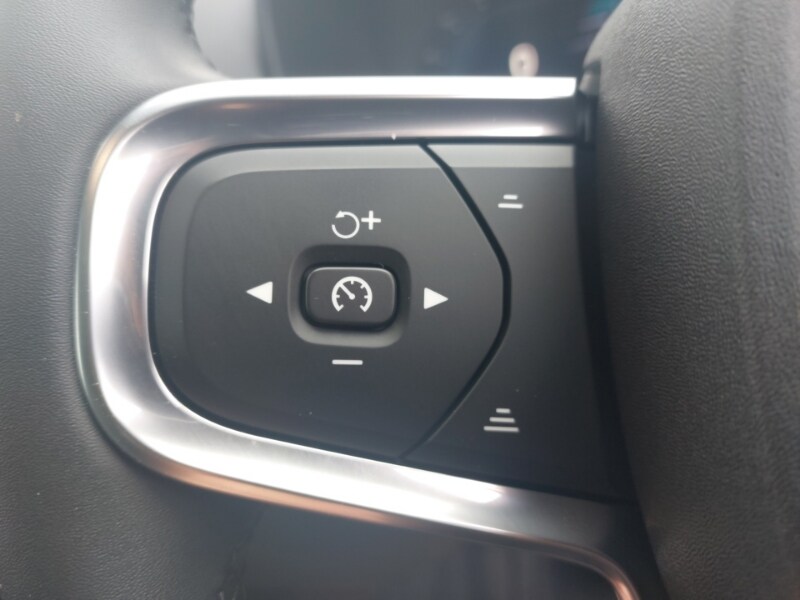 Used Volvo XC40 2024 for sale - 77596676: Photo 14