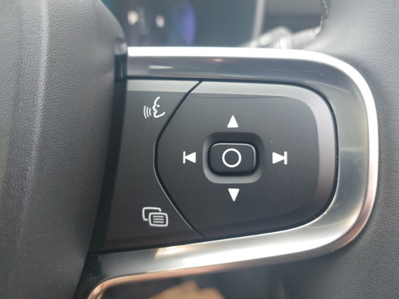 Used Volvo XC40 2024 for sale - 77596676: Photo 15