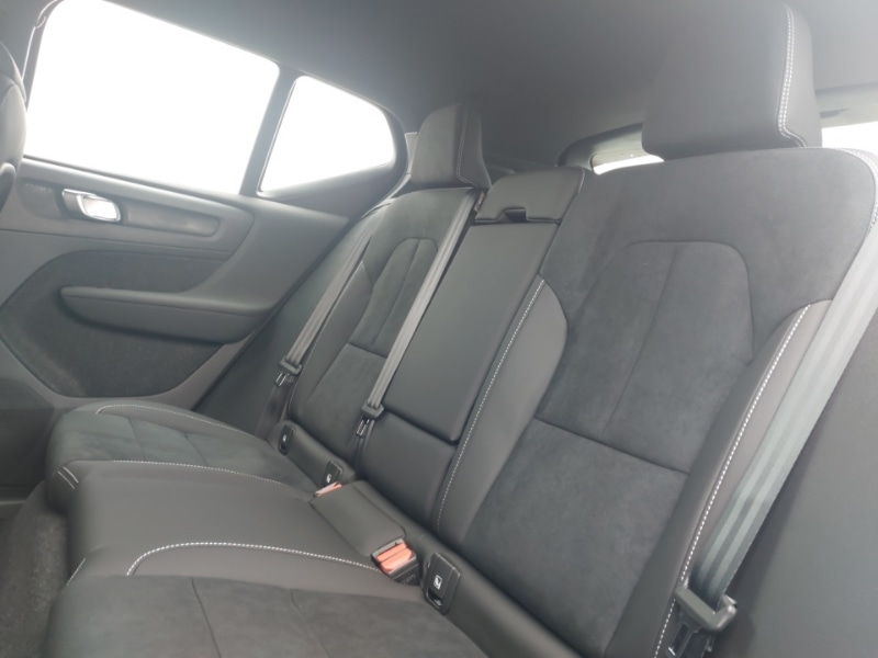 Used Volvo XC40 2025 for sale - 75914346: Photo 6