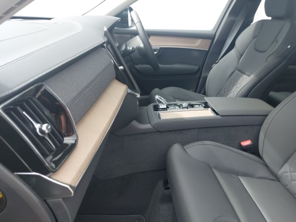 Used Volvo XC90 2025 for sale - 75362438: Photo 5