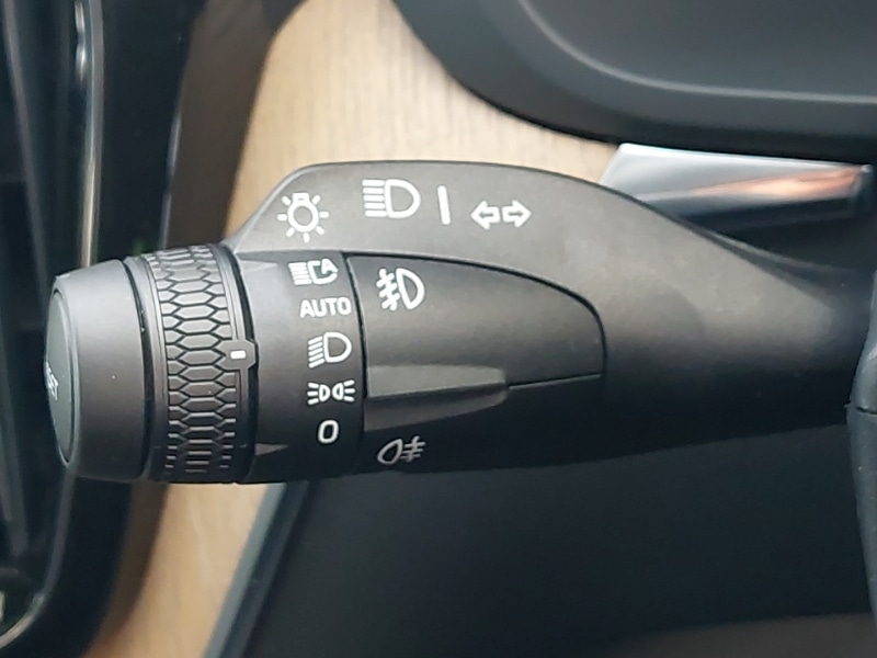 Used Volvo XC60 2025 for sale - 77047053: Photo 18