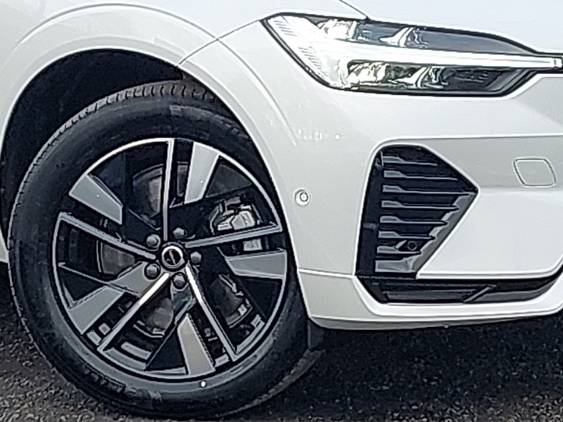 Used Volvo XC60 2025 for sale - 77047053: Photo 9