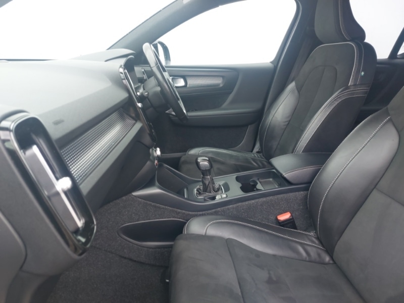 Used Volvo XC40 2021 for sale - 77085832: Photo 5