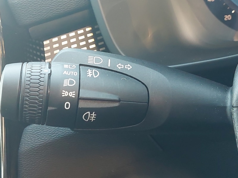 Used Volvo XC40 2024 for sale - 77004499: Photo 17