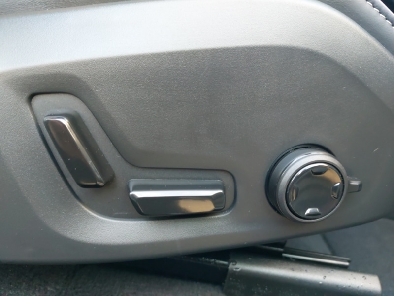 Used Volvo XC60 2025 for sale - 77307996: Photo 12