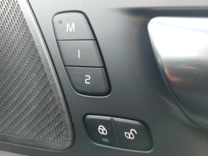 Used Volvo XC60 2025 for sale - 77307996: Photo 13