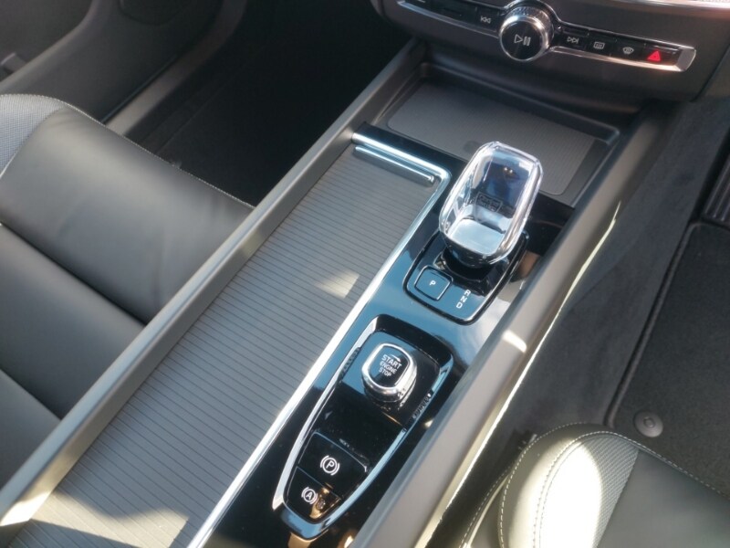 Used Volvo XC60 2025 for sale - 77569082: Photo 13