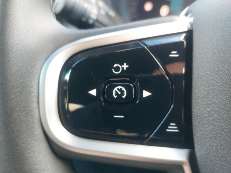 Used Volvo XC60 2025 for sale - 77569082: Photo 16