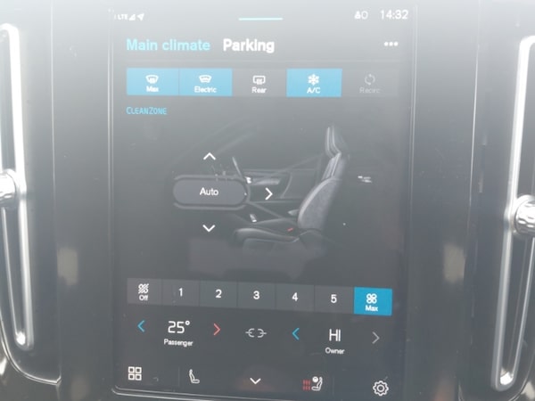 Used Volvo XC40 2021 for sale - 75550932: Photo 15